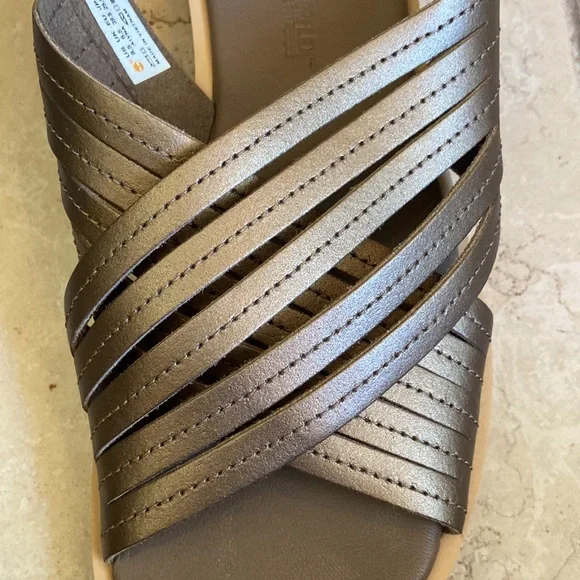 Timberland Adley Shore Cross Band Leather Sandals in Bronze 8.5 - Picture 3 of 10